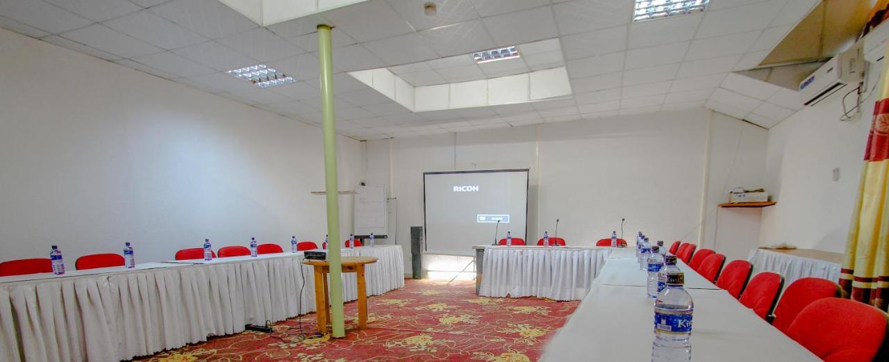 Dolce Vita Resort Hotel Bujumbura Buitenkant foto