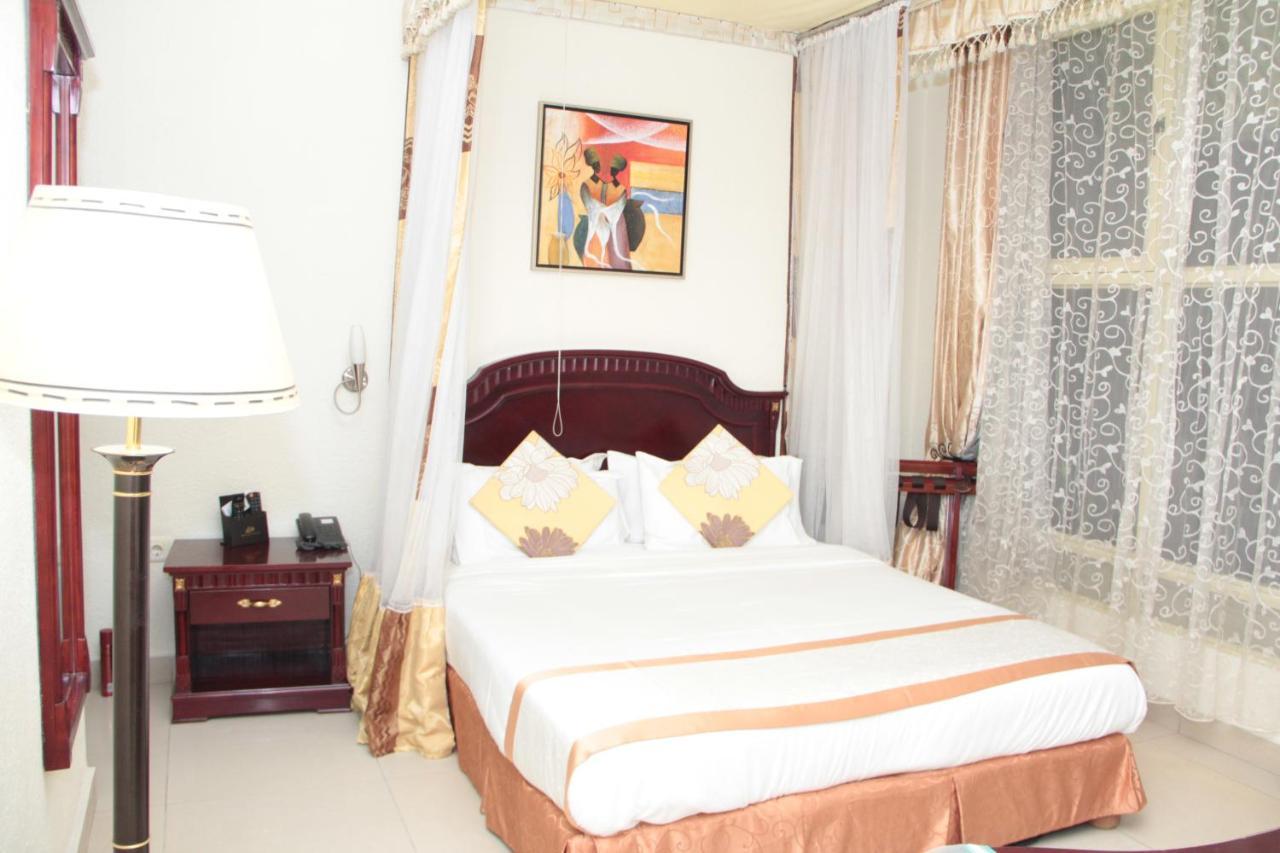 Dolce Vita Resort Hotel Bujumbura Buitenkant foto