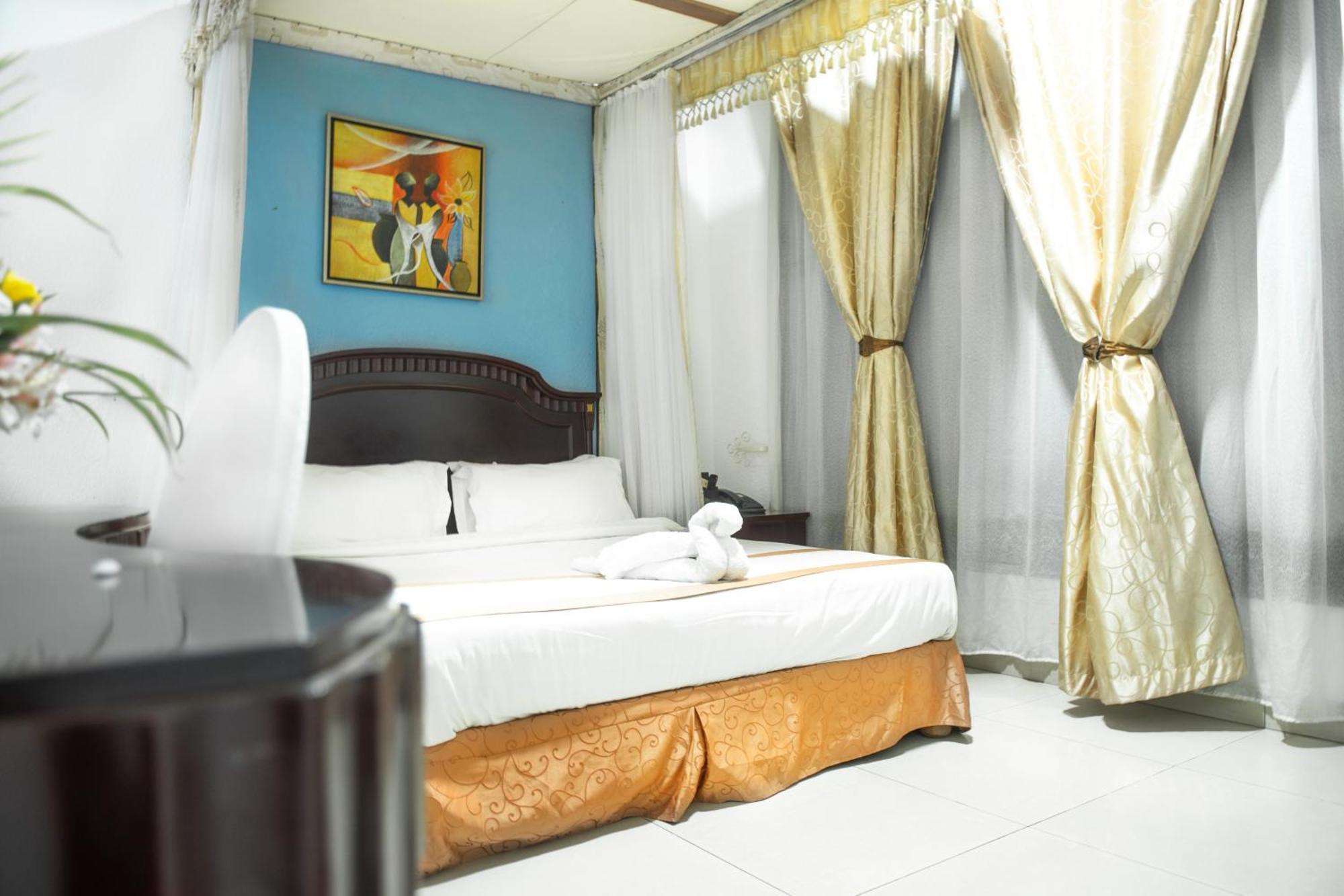Dolce Vita Resort Hotel Bujumbura Buitenkant foto