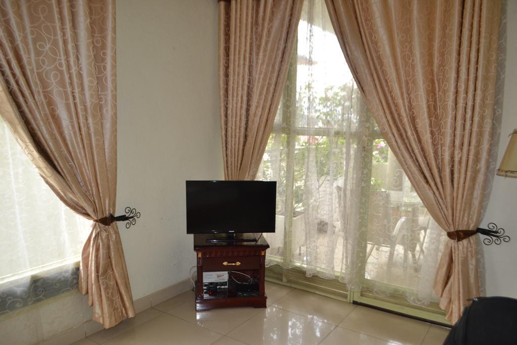 Dolce Vita Resort Hotel Bujumbura Kamer foto